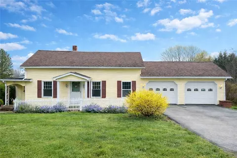 21 Werner Rd, Greenville, PA 16125