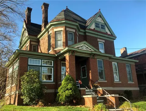 1501 6th Ave, Beaver Falls, PA 15010