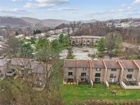 View/Area - 300 Williamsburg Ln, Export, PA 15632 photo 3 of 4