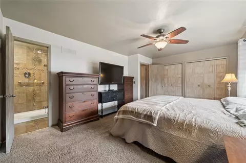 Bedroom - 300 Williamsburg Ln, Export, PA 15632 photo 5 of 5