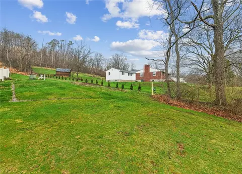 Exterior - 300 Williamsburg Ln, Export, PA 15632 photo 7 of 11