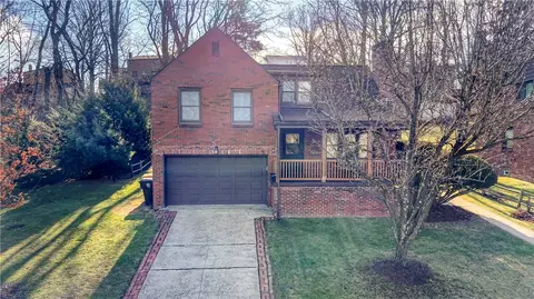 110 Stuart St, Bethel Park, PA 15102