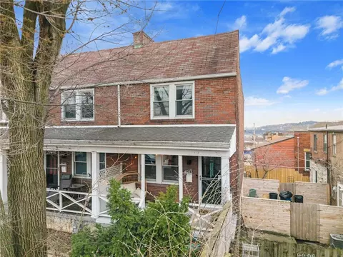 4027 Woolslayer Way, Pittsburgh, PA 15224