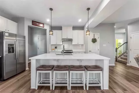 Kitchen - 416 Sarjean Way, Zelienople, PA 16063 photo 1 of 6