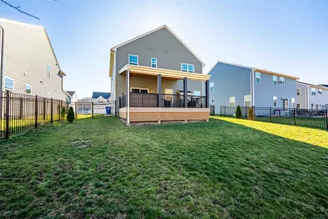 Exterior - 416 Sarjean Way, Zelienople, PA 16063 photo 5 of 7