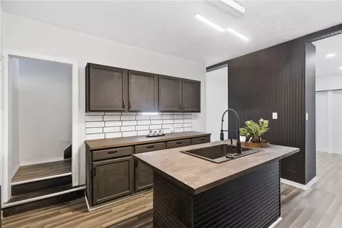 Kitchen - 2528 Beaver Ave, Monaca, PA 15061 photo 3 of 3