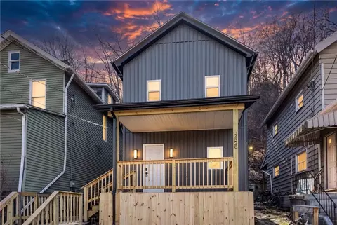 Exterior - 2528 Beaver Ave, Monaca, PA 15061 photo 2 of 7