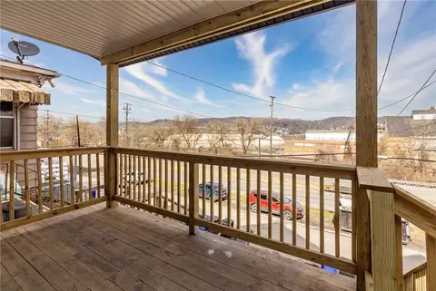 Exterior - 2528 Beaver Ave, Monaca, PA 15061 photo 3 of 7