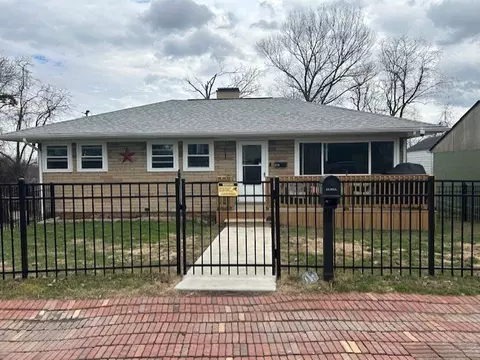1210 Concord Dr, Aliquippa, PA 15001