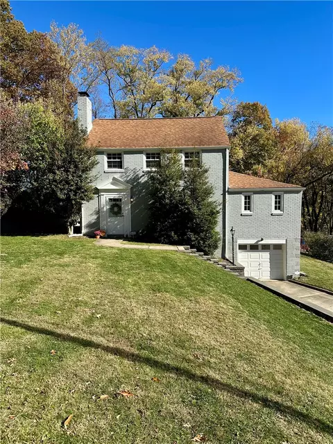 452 Woodland Rd, Pittsburgh, PA 15237