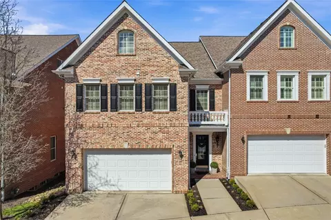 105 Georgetowne Ct, Wexford, PA 15090
