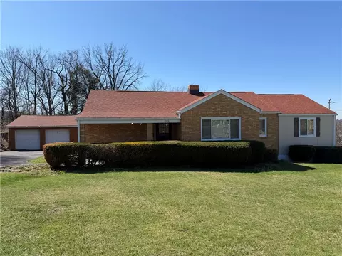 885 E Hill Dr, New Kensington, PA 15068