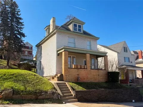 55 Maytide St, Pittsburgh, PA 15227