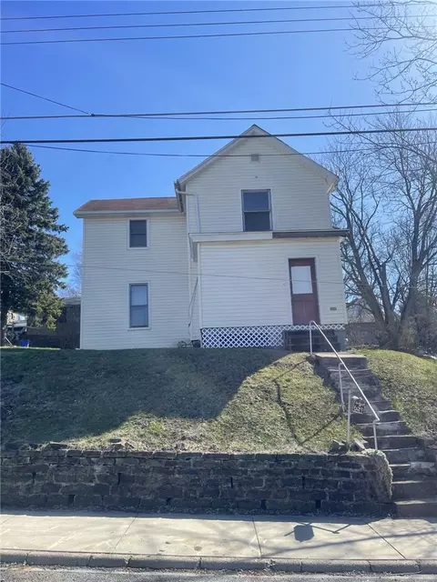 629 Forrest St, New Castle, PA 16101