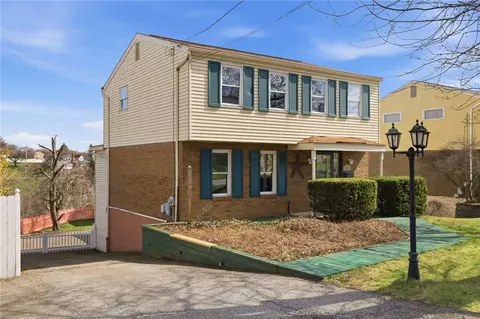 5167 Janie Dr, Pittsburgh, PA 15227