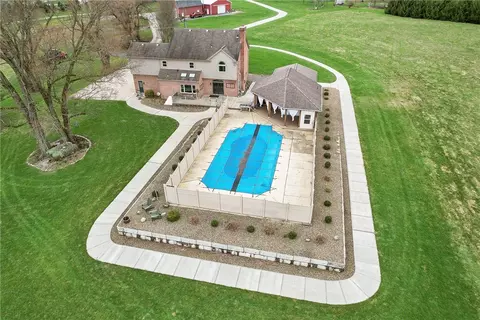 Exterior - 137 Pearce Rd, Mars, PA 16046 photo 9 of 9