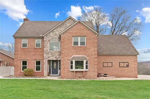 Exterior - 137 Pearce Rd, Mars, PA 16046 photo 2 of 9
