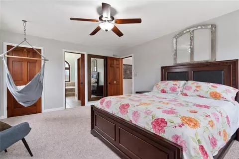Bedroom - 137 Pearce Rd, Mars, PA 16046 photo 1 of 5