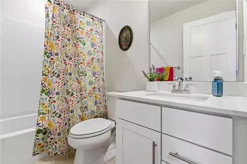 Bath - 2013 Cade Dr, Monaca, PA 15061 photo 2 of 2