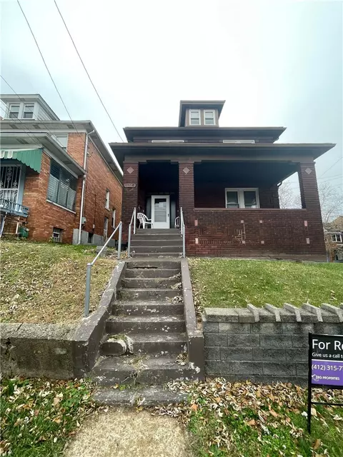1600 Mcclure St, Homestead, PA 15120