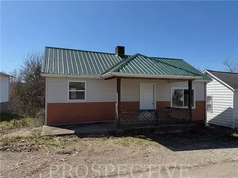 1348 Paradise Ave, Belle Vernon, PA 15012