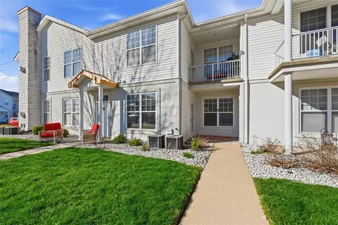 217 Adams Pointe Blvd #11, Mars, PA 16046