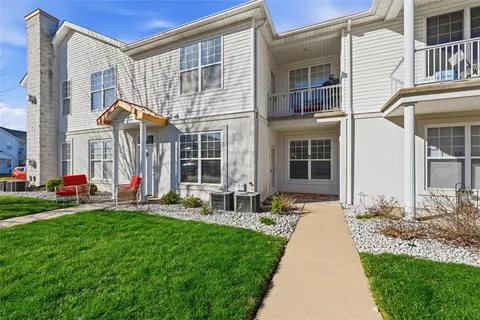 217 Adams Pointe Blvd #11, Mars, PA 16046