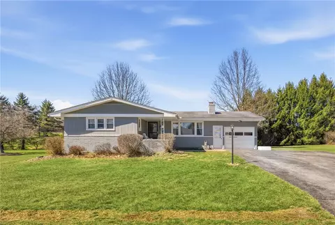 524 Dott Ave, Somerset, PA 15501