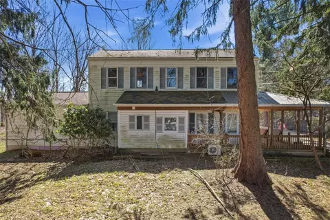 7524 Franklin Rd, Cranberry Township, PA 16066