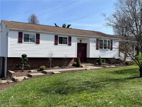 5319 Park Ave, Bethel Park, PA 15102