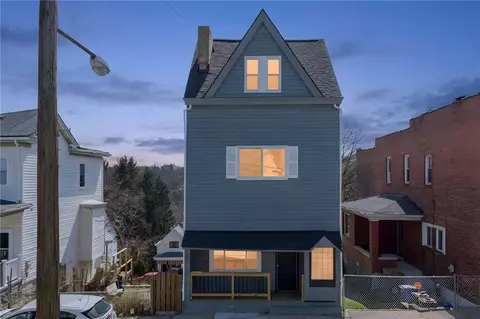 2636 Cobden St, Pittsburgh, PA 15203