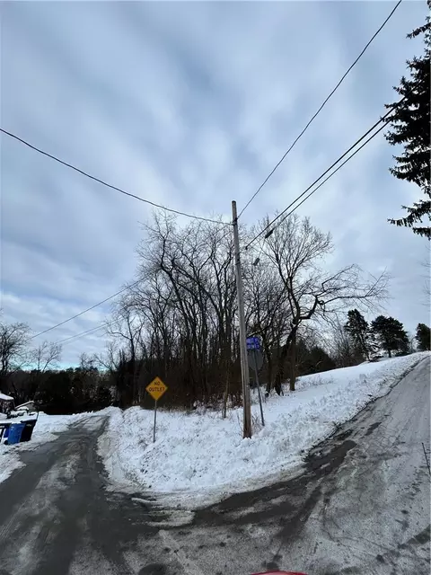 790 Sunflower, Irwin, PA 15642