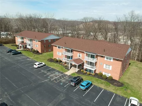 220 Coraopolis Rd #10, Coraopolis, PA 15108 photo 2