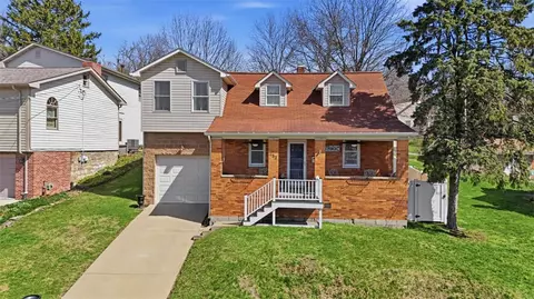 252 Berry St, Baden, PA 15005