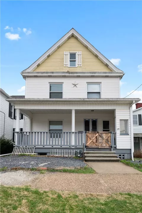 29 W Brown St, Blairsville, PA 15717