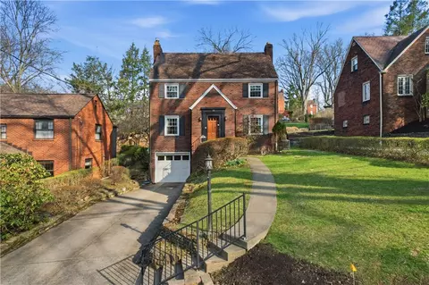 12 Hawthorne Rd, Pittsburgh, PA 15221