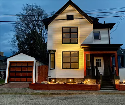2207 7th Ave, Beaver Falls, PA 15010