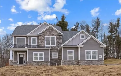 201 Jasmine Ln, Baden, PA 15005