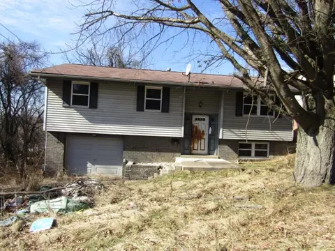 1209 Roy St, Braddock, PA 15104
