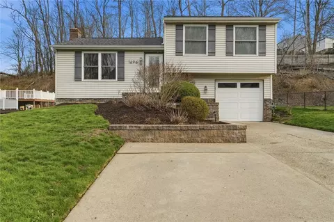 1696 Connor Rd, South Park, PA 15129