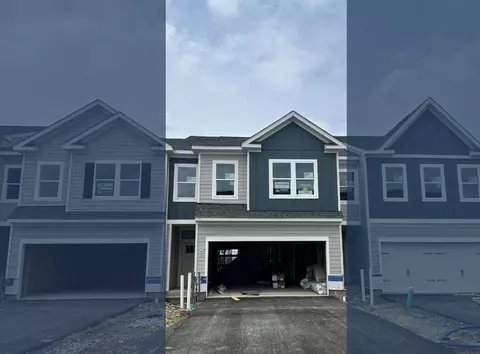 156 River Ridge Dr, Moon Twp, PA 15108