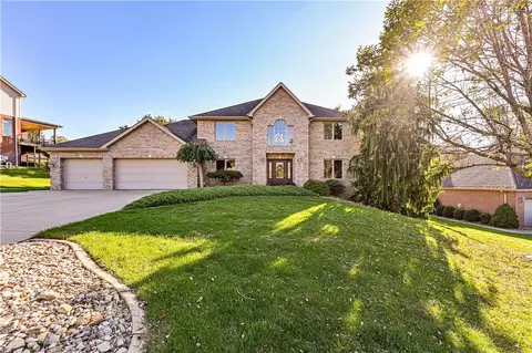 12620 Glenwood Dr, Irwin, PA 15642