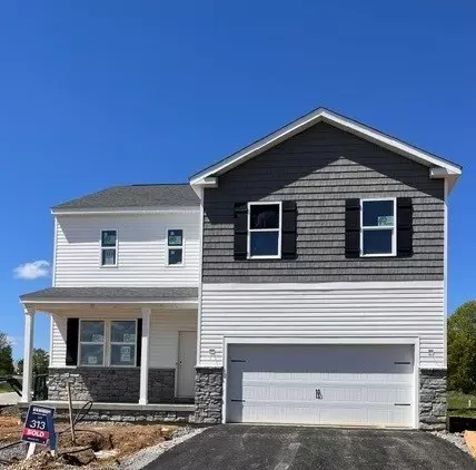 184 Shelton Place Dr, Evans City, PA 16033