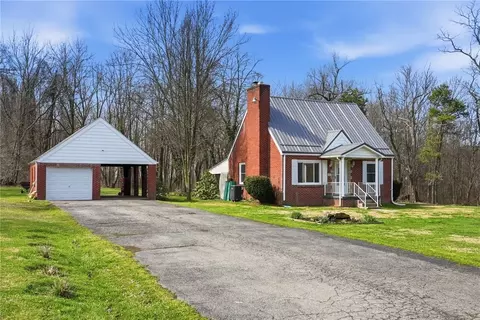 345 Aley Hill Rd, Beaver Falls, PA 15010