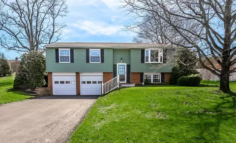 185 Princeton Dr, Aliquippa, PA 15001