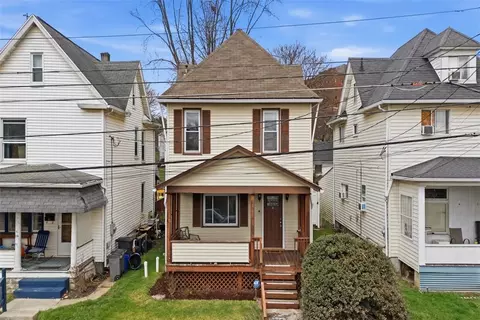 516 Eau Claire St, Butler, PA 16001