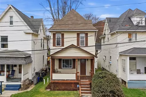 516 Eau Claire St, Butler, PA 16001