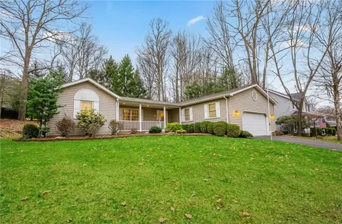 436 Forest Ridge Rd, Indiana, PA 15701