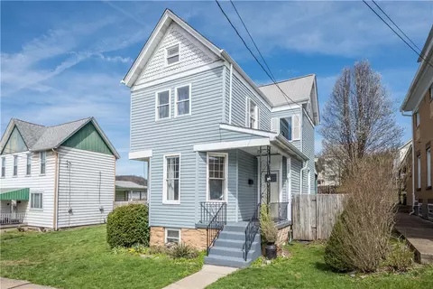 626 7th St, Pitcairn, PA 15140