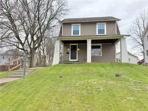 228 E Sheridan Ave, New Castle, PA 16105
